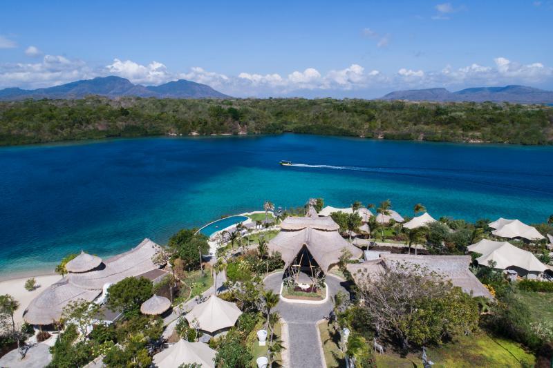 Menjangan Dynasty Resort Pemuteran Екстериор снимка