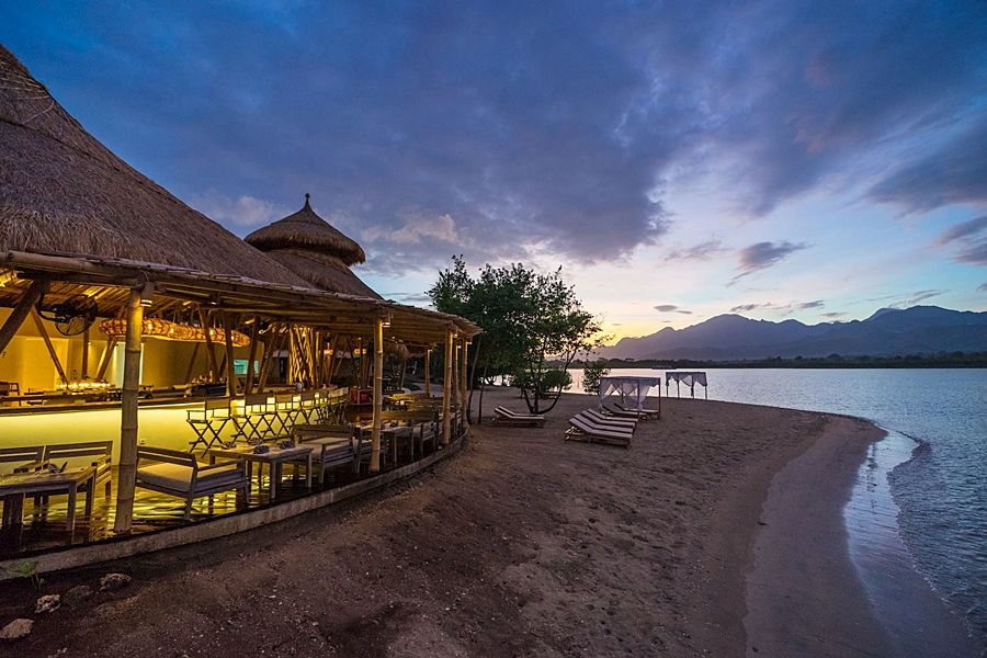 Menjangan Dynasty Resort Pemuteran Екстериор снимка